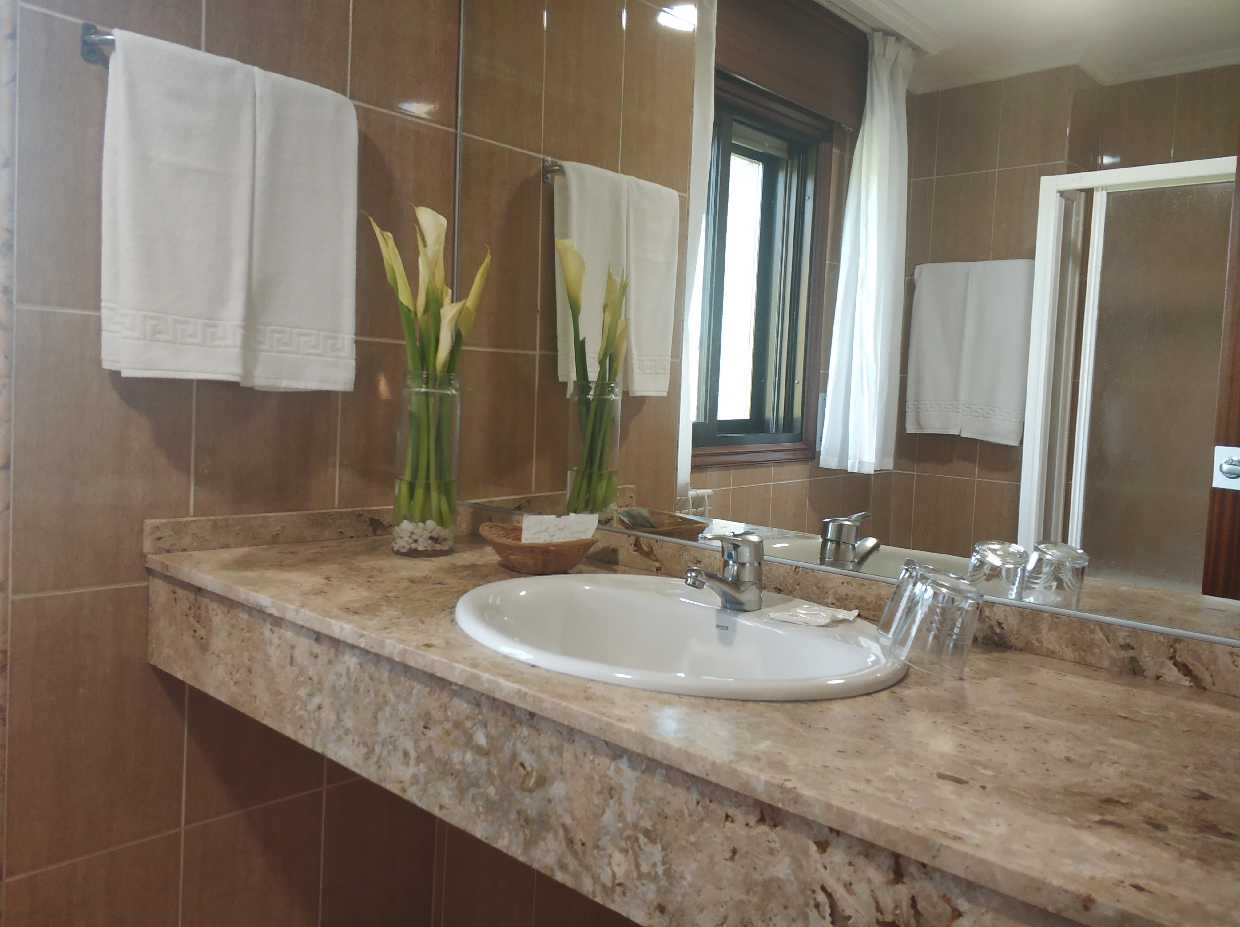 Hotel Avion By Bossh Hotels Виго Экстерьер фото