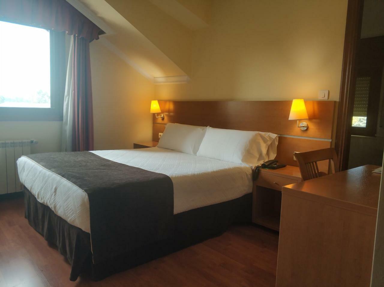 Hotel Avion By Bossh Hotels Виго Экстерьер фото